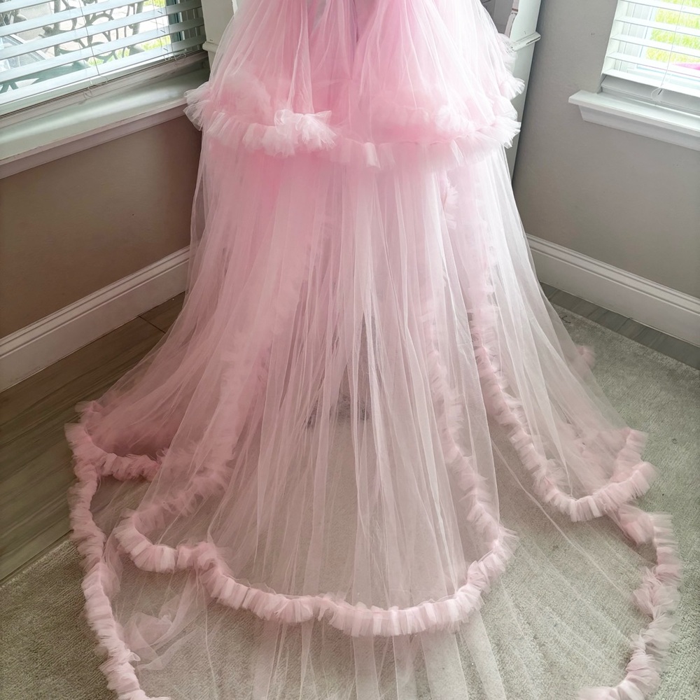 NEW Tulle Maternity Dress for Photoshoot Bridal Robe Light Pink NWOT Size L - Picture 10 of 13